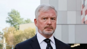Валдис Пельш рассказал о работе с Валей Карнавал Валдис Пельш рассказал о работе с Валей Карнавал