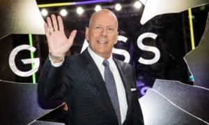 Друзья Уиллиса рассказали, что актер не осознает своей деменции