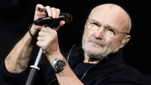 Фил Коллинз празднует 75‑летие, несмотря на тяжелую болезнь: певец не намерен сдаваться