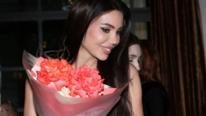 Оксана Самойлова рассказала о болезненном разводе с Джиганом: «Каждый вечер реву в подушку» Оксана Самойлова рассказала о болезненном разводе с Джиганом: «Каждый вечер реву в подушку»