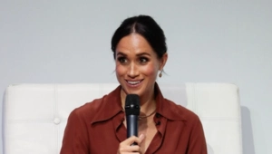 Меган Маркл пригрозила судом из-за обвинений в краже наряда Меган Маркл пригрозила судом из-за обвинений в краже наряда