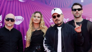 Filatov & Karas представили современную версию легендарного хита Алсу «Иногда»