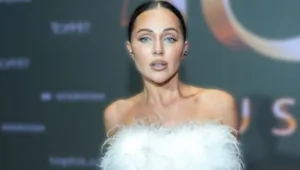 Леонид Агутин честно оценил новую песню Виты Чиковани: «Надо искать что-то, от чего будут мурашки» Леонид Агутин честно оценил новую песню Виты Чиковани: «Надо искать что-то, от чего будут мурашки»