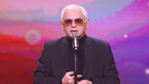 Шахназаров предложил заменить «Разговоры о важном» на уроки кино Шахназаров предложил заменить «Разговоры о важном» на уроки кино