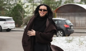 Оксана Самойлова заплатила дочери за публичное выступление на улице