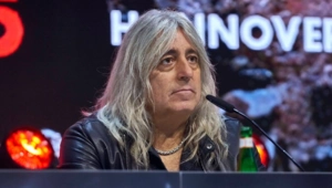 Барабанщик Scorpions рассказал, что провел Новый год в больнице Барабанщик Scorpions рассказал, что провел Новый год в больнице
