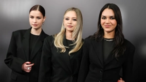 Трек группы SEREBRO стал популярным в зарубежных соцсетях Трек группы SEREBRO стал популярным в зарубежных соцсетях