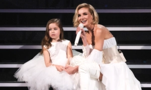 8-летняя дочь Полины Гагариной восхитила поклонников знанием философии 8-летняя дочь Полины Гагариной восхитила поклонников знанием философии