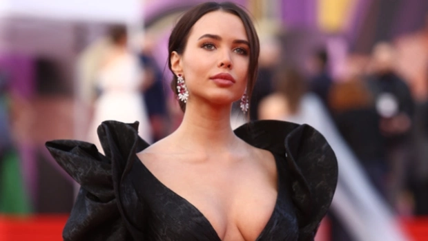 Анастасия Решетова ответила на критику своей внешности и сравнение с Оксаной Самойловой Анастасия Решетова ответила на критику своей внешности и сравнение с Оксаной Самойловой