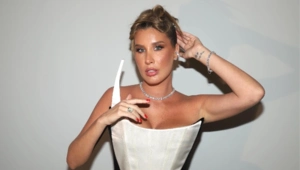 Кети Топурия объяснила популярность этнических песен и рассказала о семейных традициях Кети Топурия объяснила популярность этнических песен и рассказала о семейных традициях