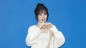 Wendy из Red Velvet отправляется в первое мировое турне после перехода в новую компанию