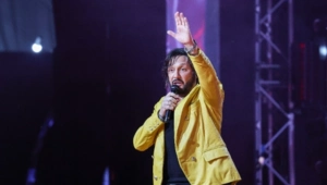 Стас Михайлов переживает за поклонниц: «Своей жизнью займитесь личной, девчонки» Стас Михайлов переживает за поклонниц: «Своей жизнью займитесь личной, девчонки»