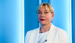 63-летняя телеведущая Арина Шарапова заговорила о перенесенной пластике 63-летняя телеведущая Арина Шарапова заговорила о перенесенной пластике