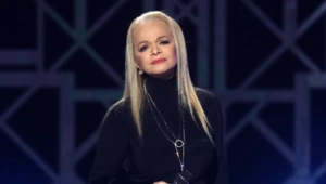 Лариса Долина столкнулась с многочисленными угрозами в свой адрес Лариса Долина столкнулась с многочисленными угрозами в свой адрес