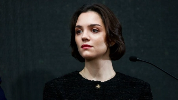 Бывший парень Медведевой Дмитрий Чигирев женился на фигуристке Бывший парень Медведевой Дмитрий Чигирев женился на фигуристке