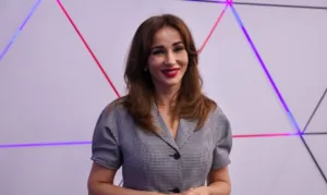 Анфиса Чехова отложила свадебное торжество из-за дорогостоящего лечения собаки