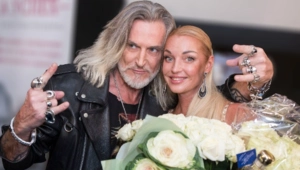 Никита Джигурда воссоединился с Анастасией Волочковой в центре реабилитации Никита Джигурда воссоединился с Анастасией Волочковой в центре реабилитации