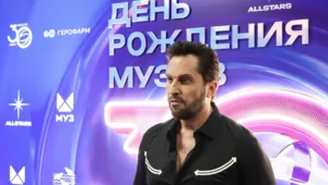 Александр Ревва вспомнил, как Орнелла Мути бесплатно снялась в его клипе Александр Ревва вспомнил, как Орнелла Мути бесплатно снялась в его клипе