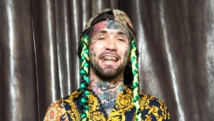 Суд Москвы оштрафовал рэпера Ганвеста на 95 тыс. рублей за мелкое хулиганство Суд Москвы оштрафовал рэпера Ганвеста на 95 тыс. рублей за мелкое хулиганство