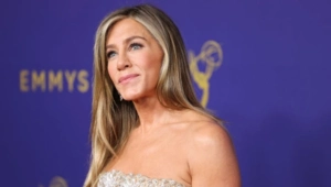 Сталкер на свободе: решение суда об освобождении преследователя Дженнифер Энистон повергло ее в ужас Сталкер на свободе: решение суда об освобождении преследователя Дженнифер Энистон повергло ее в ужас