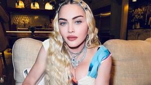 Мадонна призналась в очередной пластической операции