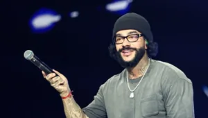 Тимати ответил на критику своих качеств как мужа и отца
