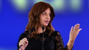 Маргарита Симоньян опубликовала фотографию без парика Маргарита Симоньян опубликовала фотографию без парика