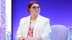 Роза Сябитова пожаловалась на худший новогодний подарок: «Намекнули на возраст»