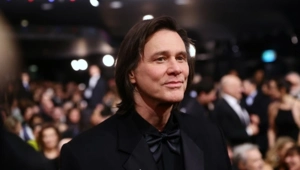 Джим Керри: что с ним случилось, как он выглядит и почему его все обсуждают Джим Керри: что с ним случилось, как он выглядит и почему его все обсуждают