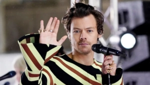 Гарри Стайлс планирует отправиться в мировое турне после почти трехлетнего перерыва в карьере