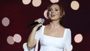 МакSим вспомнила самый трогательный момент из детства ко Дню матери