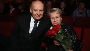 Александра Пахмутова почтила память Николая Добронравова в годовщину его смерти: «Живет в сердце»