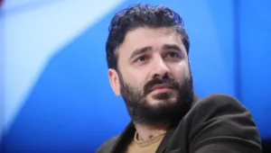 Сарик Андреасян поинтересовался у фанатов, кто мог бы сыграть Михаила Круга в новом байопике Сарик Андреасян поинтересовался у фанатов, кто мог бы сыграть Михаила Круга в новом байопике