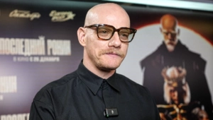 Юрий Колокольников высказался о работе с Ноланом: «Его мало волнует комфорт людей» Юрий Колокольников высказался о работе с Ноланом: «Его мало волнует комфорт людей»