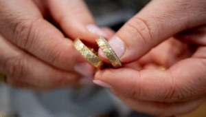 Солистка Koyote сообщила, что выходит замуж этой весной Солистка Koyote сообщила, что выходит замуж этой весной