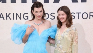 Милла Йовович трогательно поздравила свою дочь с совершеннолетием Милла Йовович трогательно поздравила свою дочь с совершеннолетием