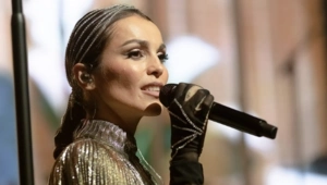 Сати Казанова использует ИИ в работе над аранжировками и при подготовке студенческих работ