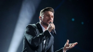 Сергей Лазарев заплакал во время трогательного выступления