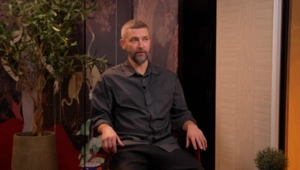 Как девушка из Подмосковья стала хитом Uma2rman — история песни «Прасковья» в новом «Хит-Сториз»