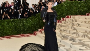 Белла Хадид, Зендея и другие звезды пропустили Met Gala 2026: в чем причина