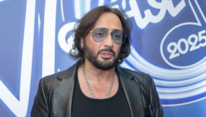 Стас Михайлов трогательно поздравил падчерицу с днем рождения Стас Михайлов трогательно поздравил падчерицу с днем рождения