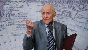 89-летний Николай Дроздов раскрыл секрет долголетия и бодрости