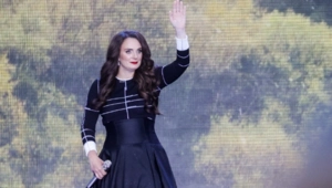 Продюсер Дворцов рассказал о причине ухода Елены Ваенги из публичного поля Продюсер Дворцов рассказал о причине ухода Елены Ваенги из публичного поля