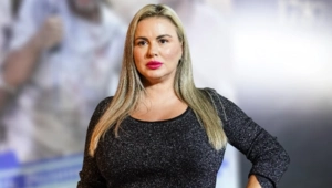 Семенович рассказала об отпуске и похвасталась фото: «Танцевала на самой высокой башне» Семенович рассказала об отпуске и похвасталась фото: «Танцевала на самой высокой башне»