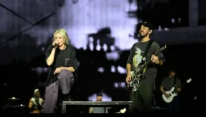 Linkin Park выпустят документальный фильм о возвращении на сцену с новой солисткой