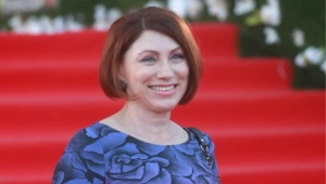 Роза Сябитова дала совет Клаве Коке по поводу грядущей свадьбы с Димой Масленниковым Роза Сябитова дала совет Клаве Коке по поводу грядущей свадьбы с Димой Масленниковым