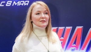 Лариса Вербицкая показала редкое фото со взрослым сыном-юристом