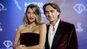Регина Тодоренко и Влад Топалов рассказали о подготовке старшего сына к первому классу Регина Тодоренко и Влад Топалов рассказали о подготовке старшего сына к первому классу