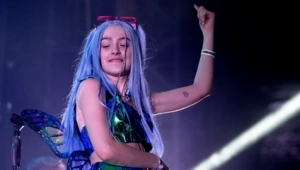 Мейби Бейби выпустит новый альбом «Mayday» 1 августа