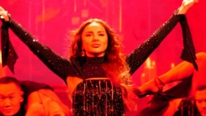 Анна Асти получила премию «Артистка года» Анна Асти получила премию «Артистка года»